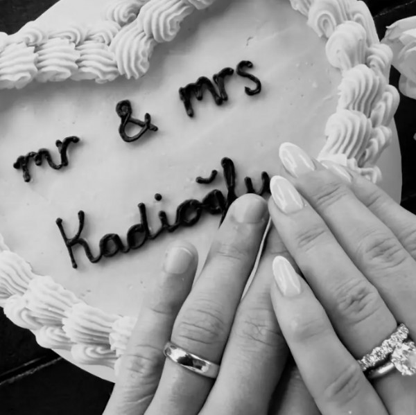 Ferdi Kadıoğlu ve Sera Vrij evlendi!